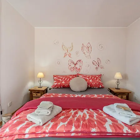 Tuerkis - Jaspis Mit Rubin